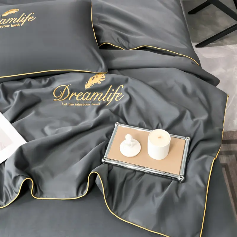 New Embroidery Summer Cool Quilt Silky Breathable Queen Quilts Cooling Comforter Bedding Set Ice Rayon Blanket Textile Supplies