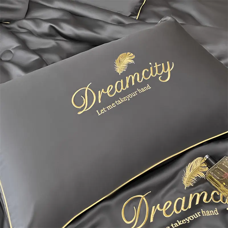 3pc/Set Antibacterial Embroidery Skin-friendly Imitation Silk Ice Thin Blanket,Air Conditioner Washable By The Cool Summer Quilt