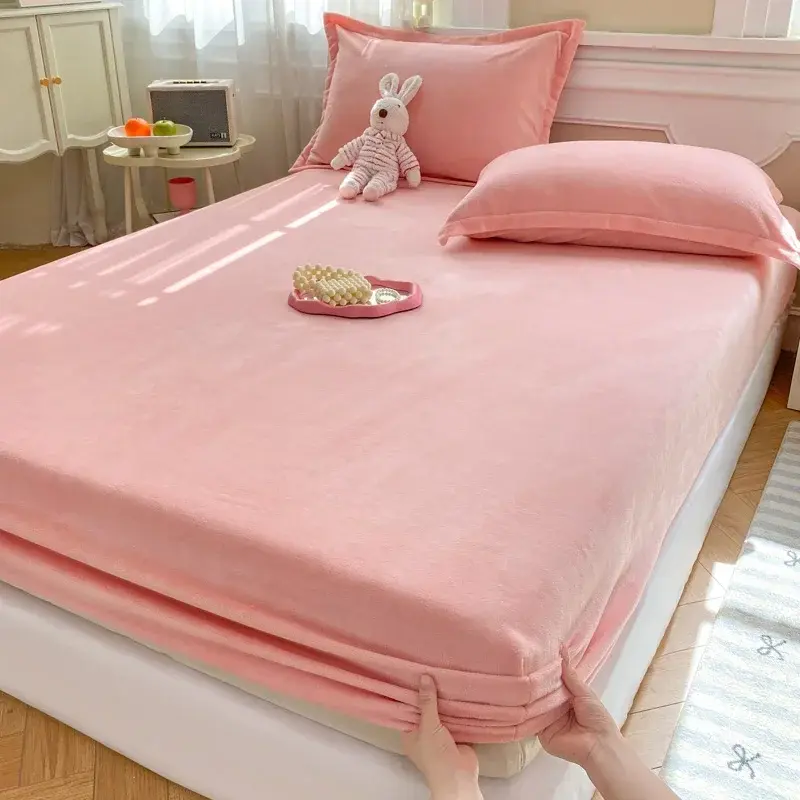 Soft Plush Warm Mattress Cover Winter Velvet Material Fitted Sheet Thickened Warm Bed Cover Mattress Protector Multiple Sizes