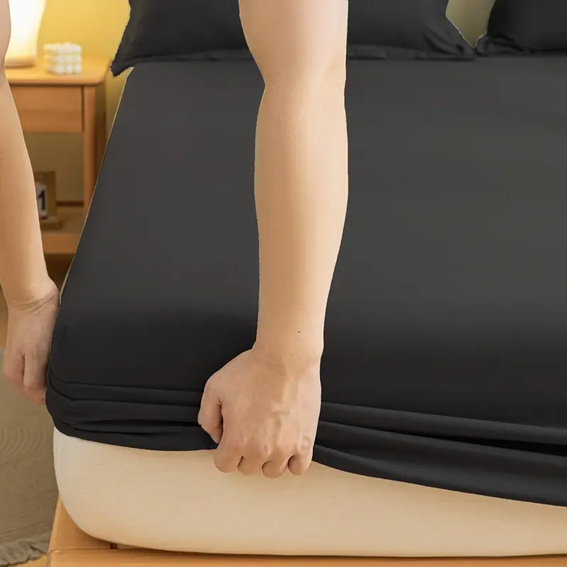Fitted Sheet - Hotel Quality - Ultra Soft & Breathable - Brushed Microfiber - Deep Pocket - Cooling Fitted Sheet