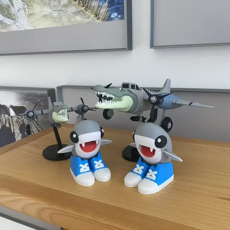 In Stock Bombardiro Bonecaambalabu Crocodile Bomber Figure Tralalala Shark Cappuccino Model Collection Desk Decor Doll for Gifts