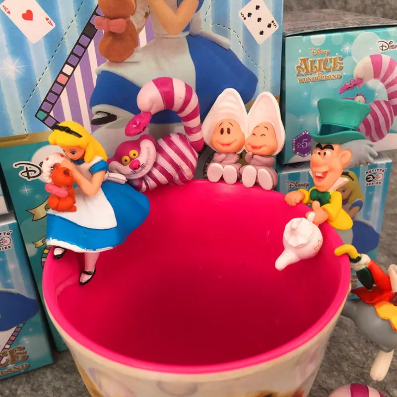 8Pcs/Set Alice in Wonderland Alice Cheshire Cat White Rabbit Mad Hatter Charm Model Collection PVC Trendy Tide Play Toys Gift