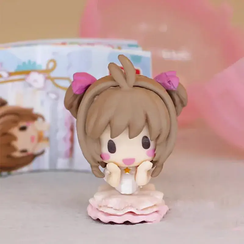 Cardcaptorse Sakuras Q Version of A Doll Hugging A Dataes Cablese LI SYAORAN KERUBEROSU Cartoon Model Capsule Toy