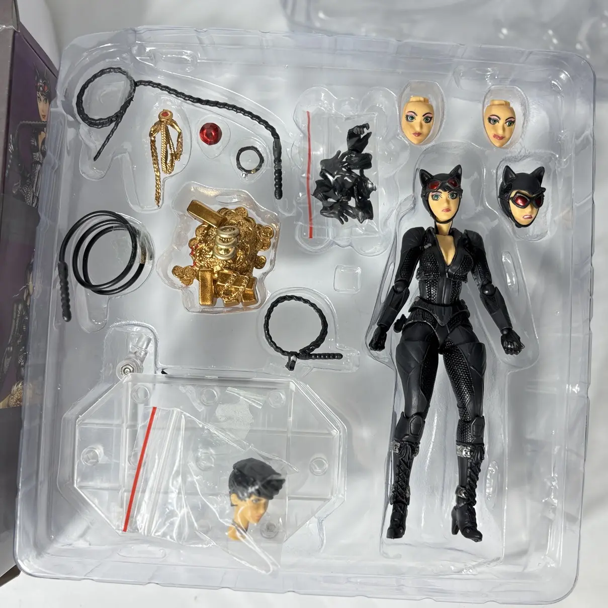 in stock KO Kaiyodo Revoltech Yamaguchi Catwoman KO Figuras Action Figure Collectible Toy Gift