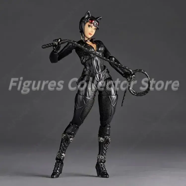 in stock KO Kaiyodo Revoltech Yamaguchi Catwoman KO Figuras Action Figure Collectible Toy Gift