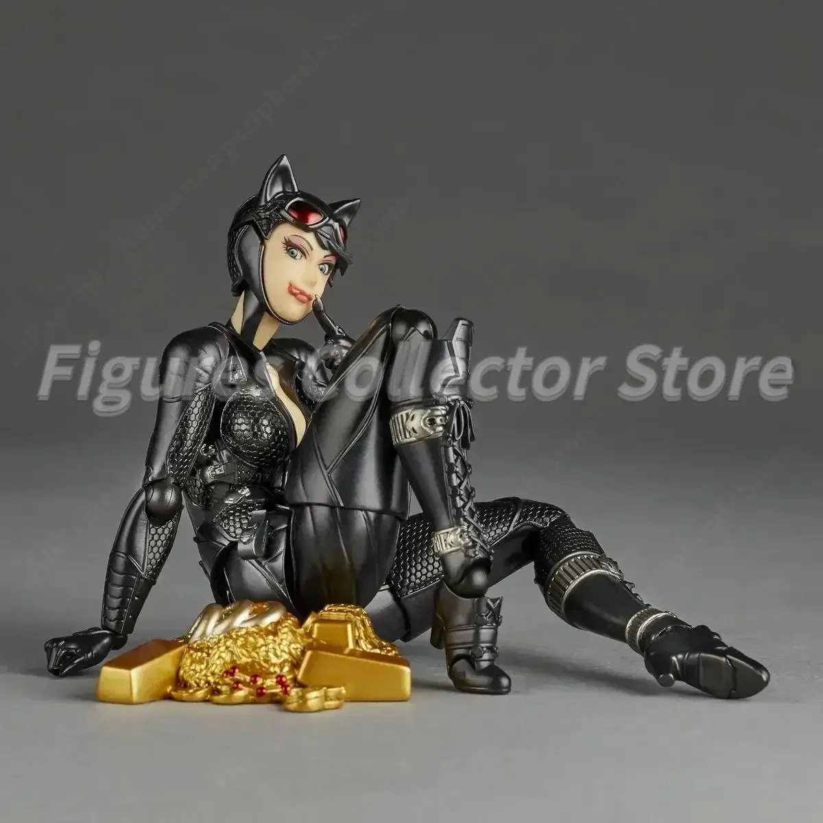 in stock KO Kaiyodo Revoltech Yamaguchi Catwoman KO Figuras Action Figure Collectible Toy Gift