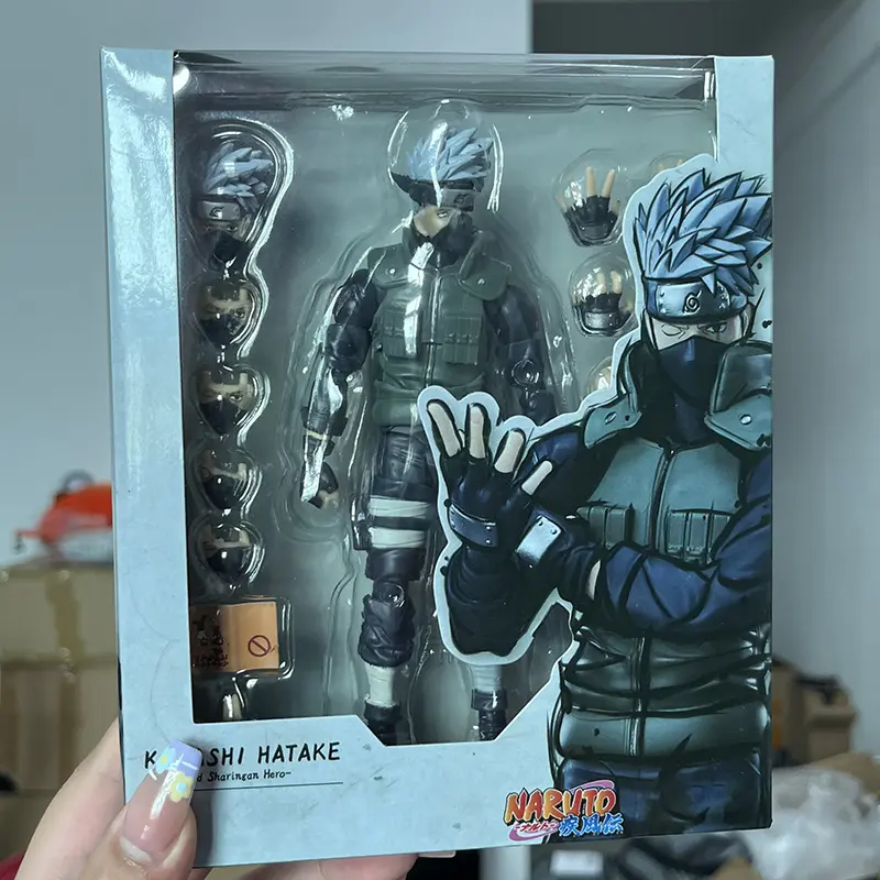 Bandai Naruto：Shippūden Anime Figure SHF Hatake Kakashi 2.0 The Hero of Sharingan Action Figure Toys Birthday Gift For Children