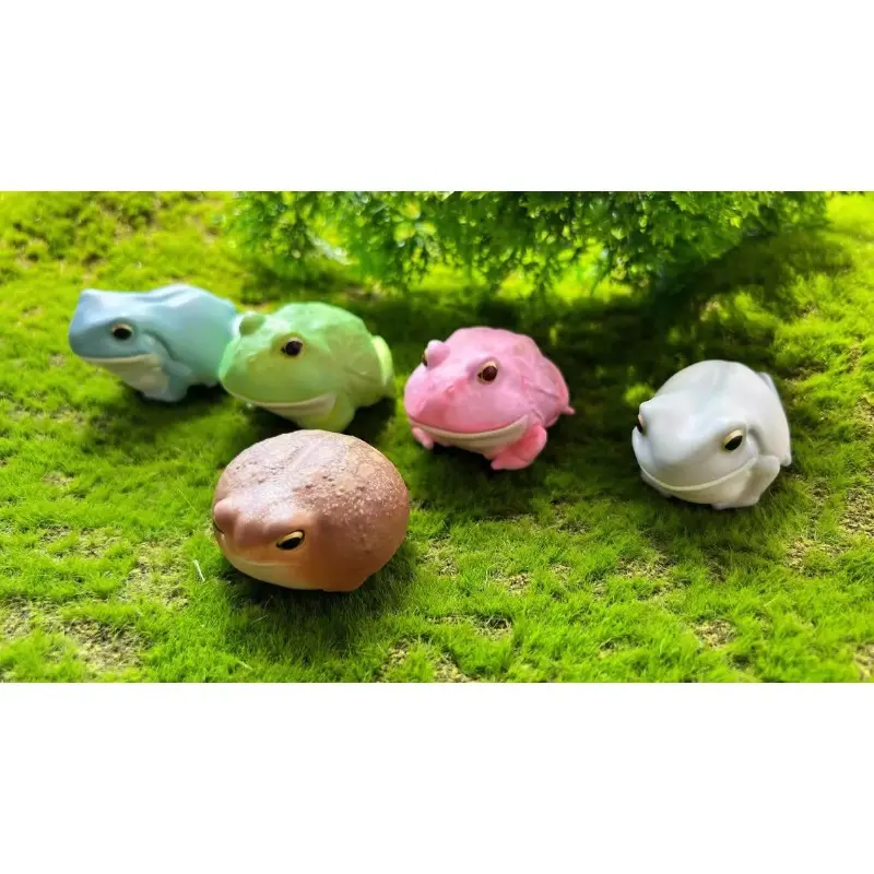 In Stock BANDAI Original CANDY TOY Chameleon Leopard Gecko Lizard Tree Frog Reptile Handheld Toy Anime Figure Toy Gift for Kids