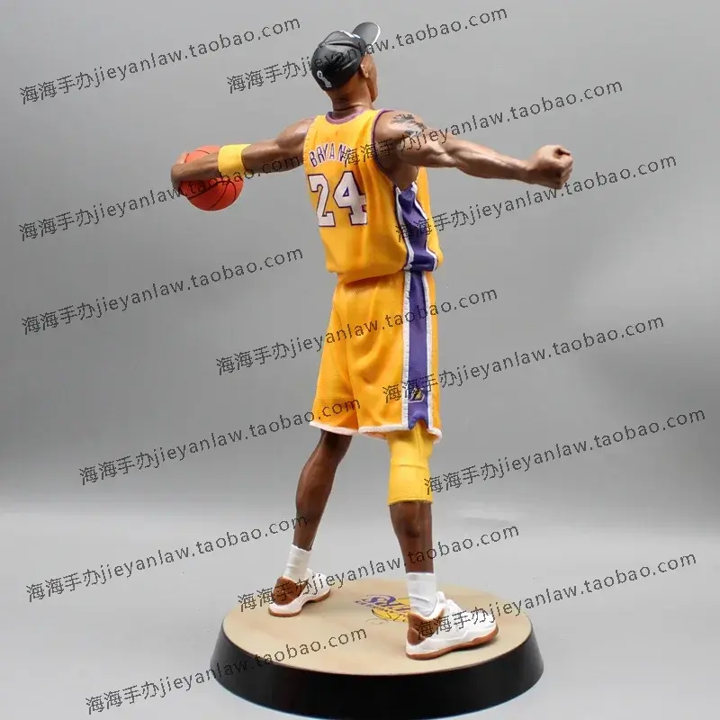 Character 34cm Model Lakers Roaring Post 24 Bryant Basketball Home Decoration Collectible Doll Model Figures Souvenir Toy Gifts