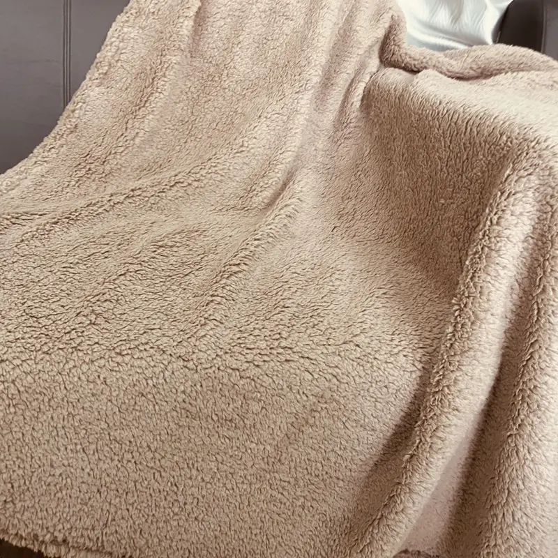 200x230 Imitation Cashmere Blanket Bed with Warm and Soft Blanket Fluffy and Fluffy Blanket Thick Office and Home Blanket Towel