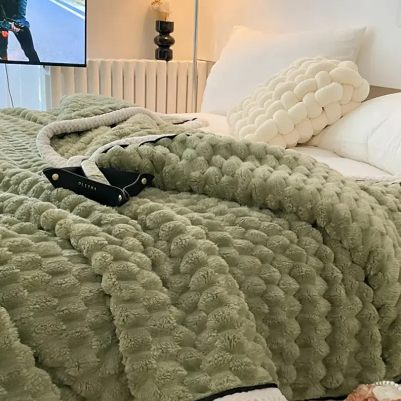 A-class High Weight Gold Turtle Velvet Blanket, Thickened Double-sided Milk Velvet Blanket, Beibei Velvet Cover Blanket