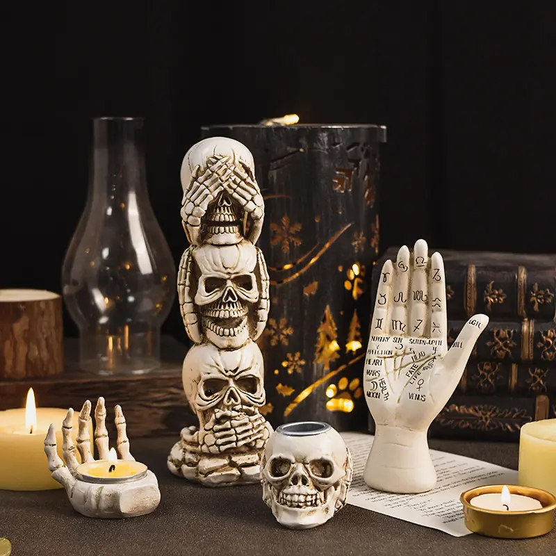 Home Decor Entryway Haunted House Props Vintage Resin Skull Decor Halloween Party Palm Day of The Dead Decorative Statues