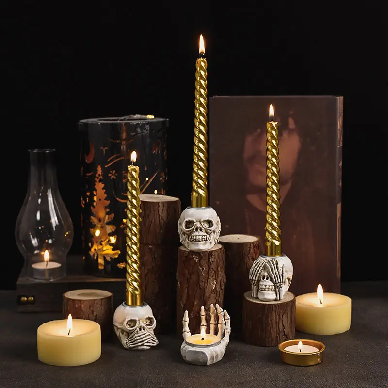 Home Decor Entryway Haunted House Props Vintage Resin Skull Decor Halloween Party Palm Day of The Dead Decorative Statues