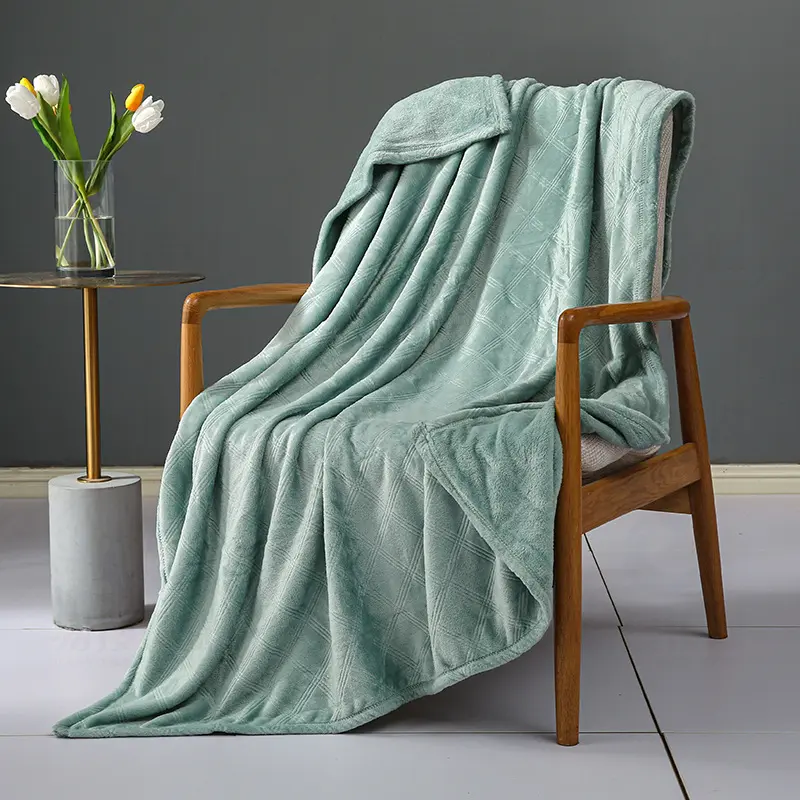 Soft Brushed Flannel Blanket Rat Tail Gray Green Wool Blanket Embossed Pattern Fluffy Warm and Comfortable Blanket Nap Blanket