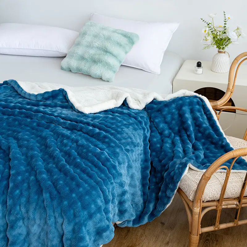 Solid Color Flannel Blanket Double-layer Thickened Bedding Blanket Sofa Office Throw Blanket Winter Warm Blanket Bedspread