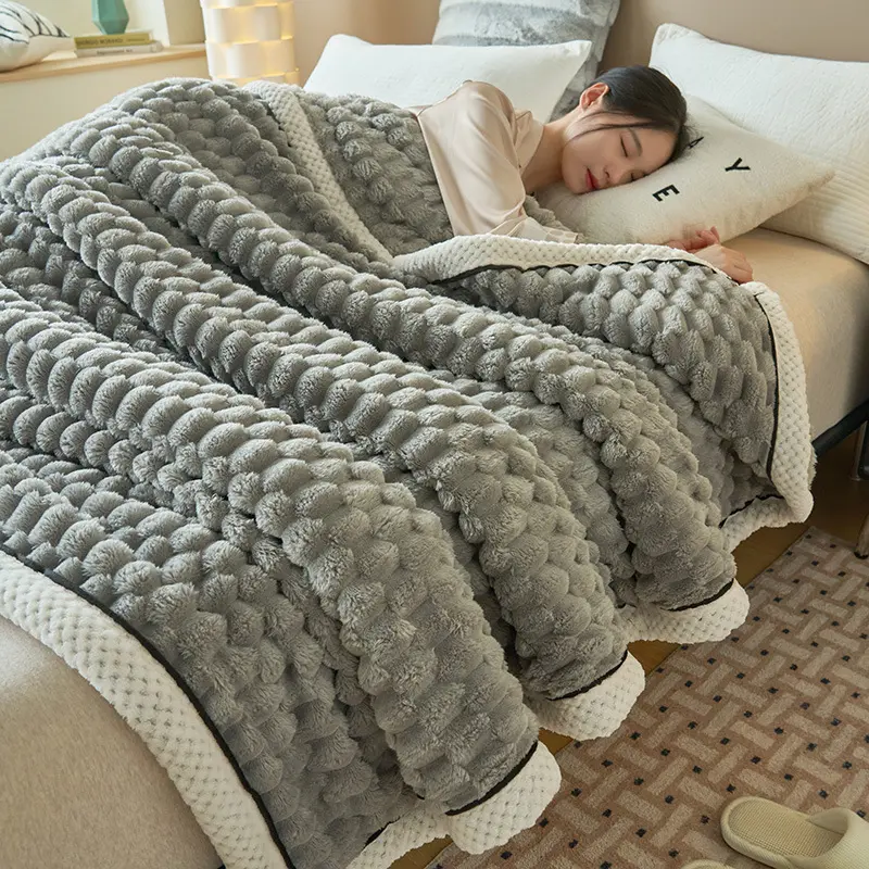 New A-class Mother and Baby High Weight Gold Turtle Velvet Blanket, Thickened Double-sided Milk Velvet Blanket Cover Blanket