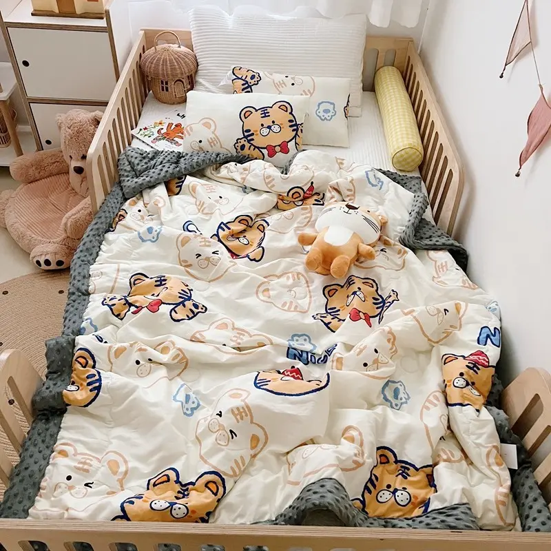 2022 New Children's Cartoon Bean Velvet Quilt Cover Blanket Machine Washable Bean Quilt Quilt Core Available for All Seasons