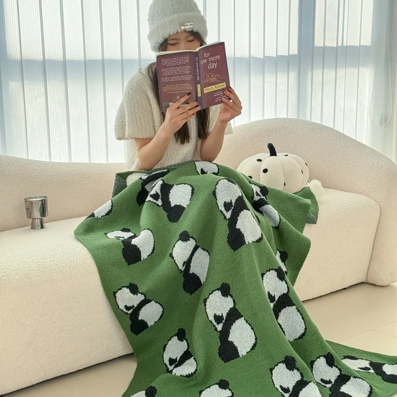 Popular Cartoon Panda Blanket Imitation Cashmere Leisure Blanketoffice Sofa Blanket Knitted Leisure Multi-purpose Blanket