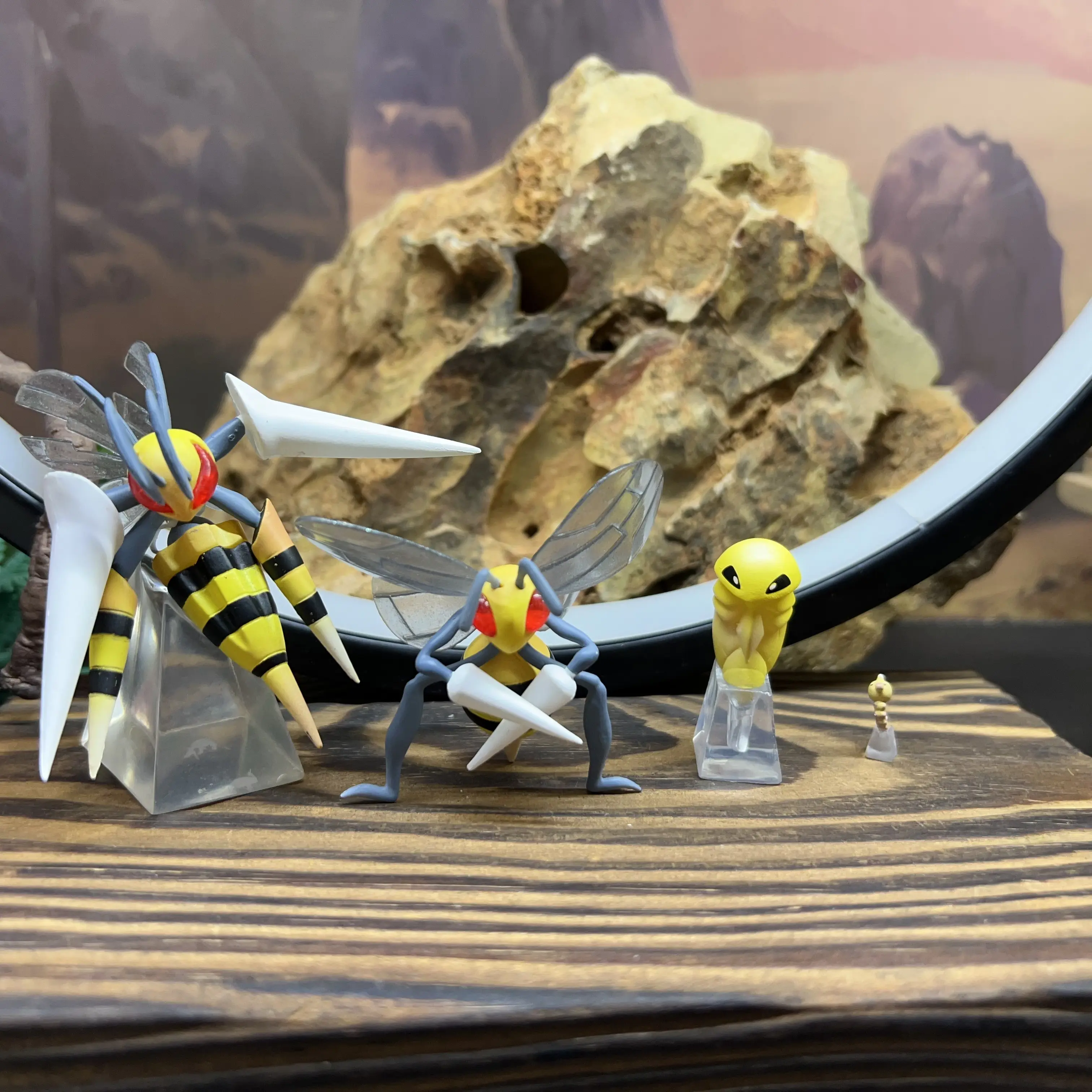 New Hot Genuine Anime Proportion World Limited Beedrill Metapod 1/20 Rare Limited Model Toys Child Gifts