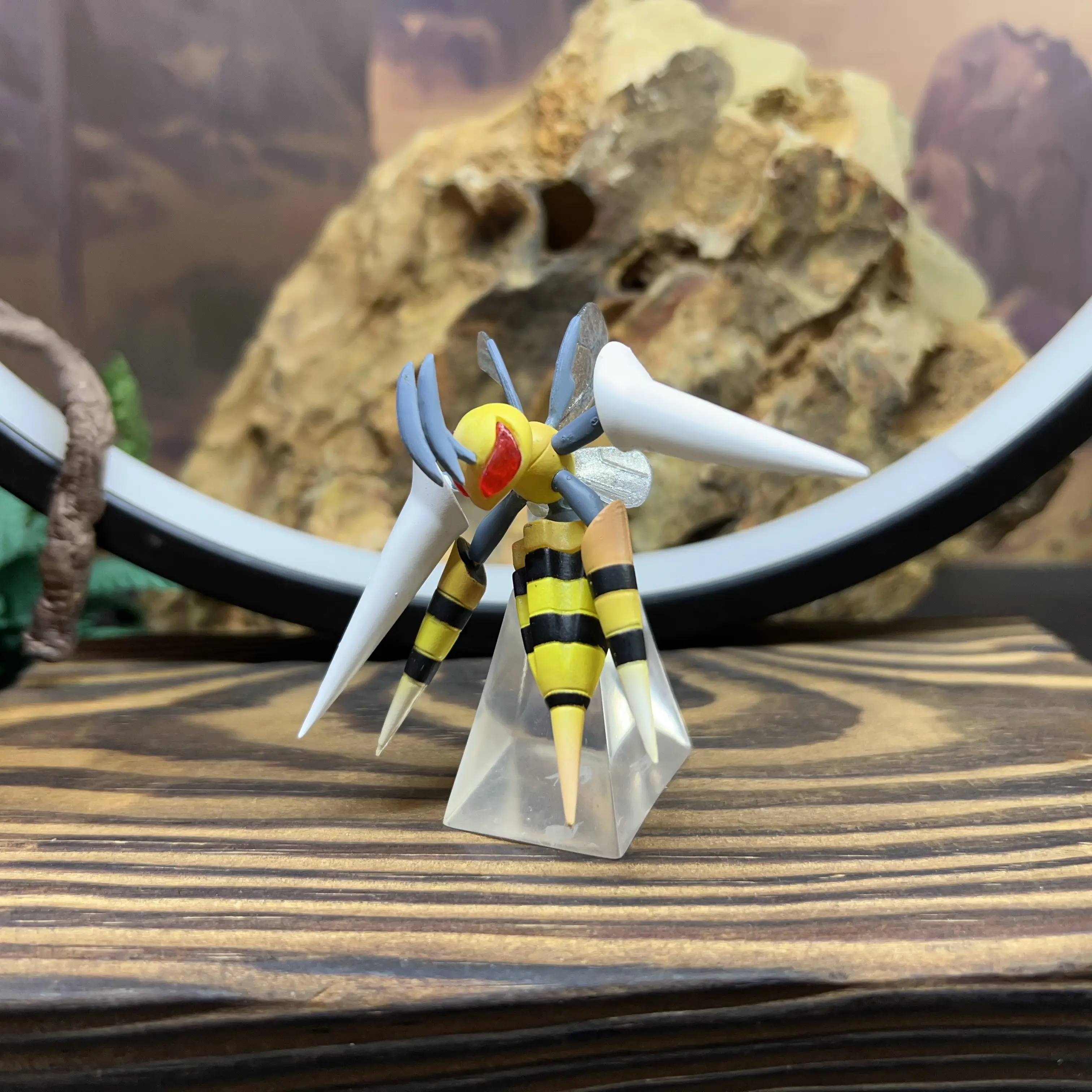 New Hot Genuine Anime Proportion World Limited Beedrill Metapod 1/20 Rare Limited Model Toys Child Gifts