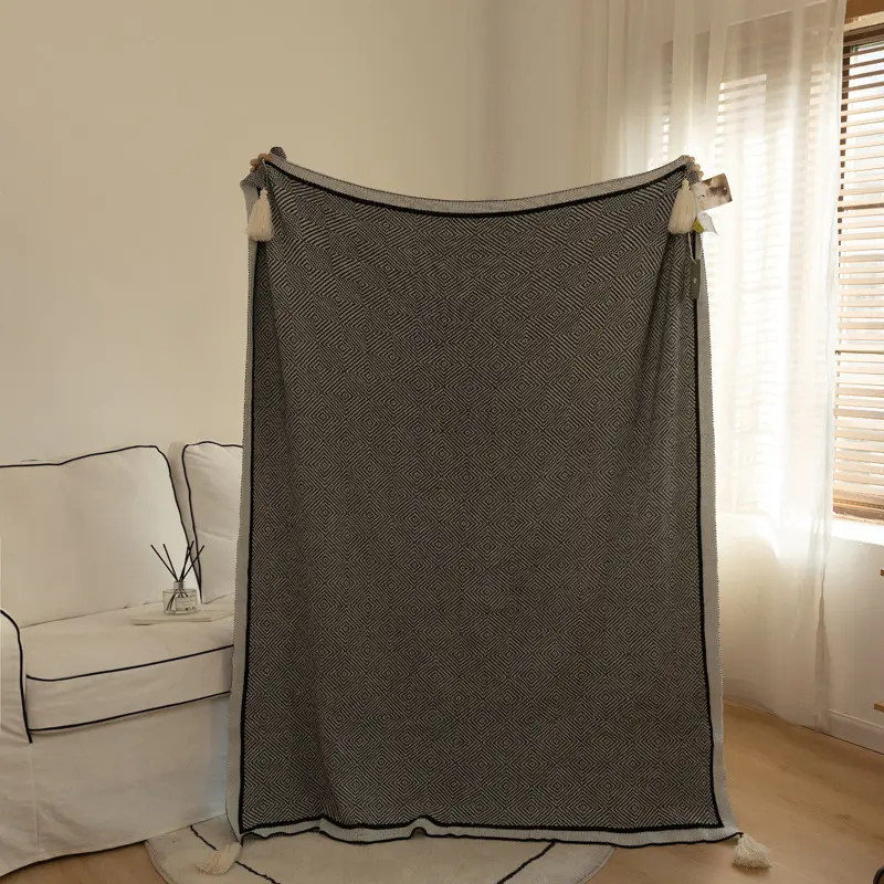 Blanket Black White Geometry Knitting Sofa Office Nap Light Luxury Senior Northern Europe Home Textile Simple Vintage