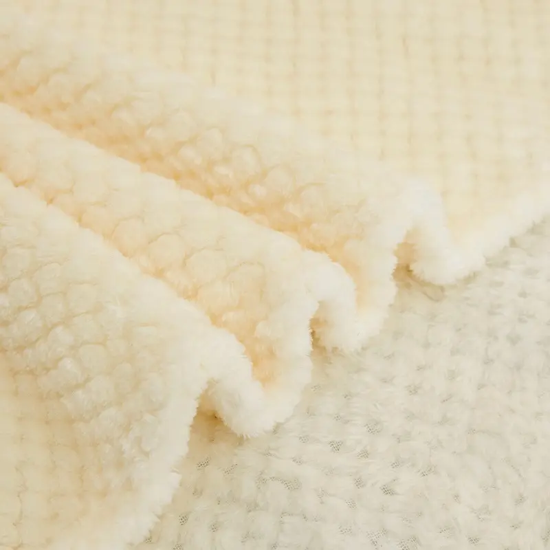 Simple Solid Color Thick Pineapple Blanket Sofa Blanket Coral Fleece Blanket Flannel Blanket Nap Blanket Resistant to Dirt