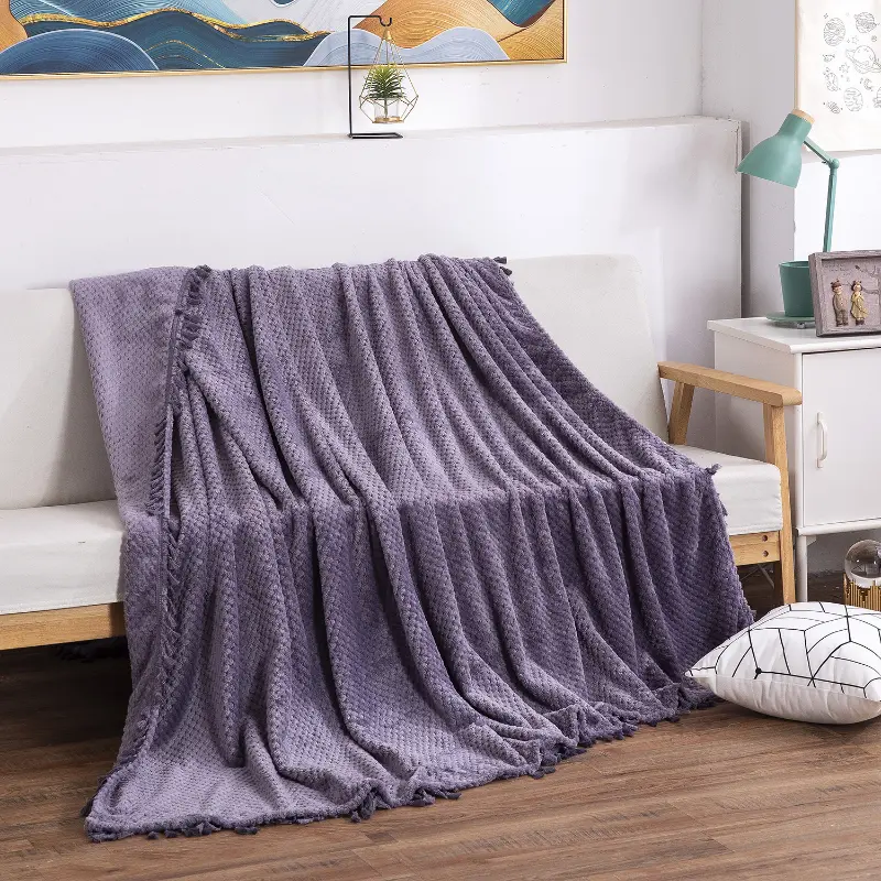 Soft Flannel Sofa Blankets with Tassels Coral Fleece Throw Blankets Sofa Cover Beds Cover Bedspread Fluffy Plaid Blankets