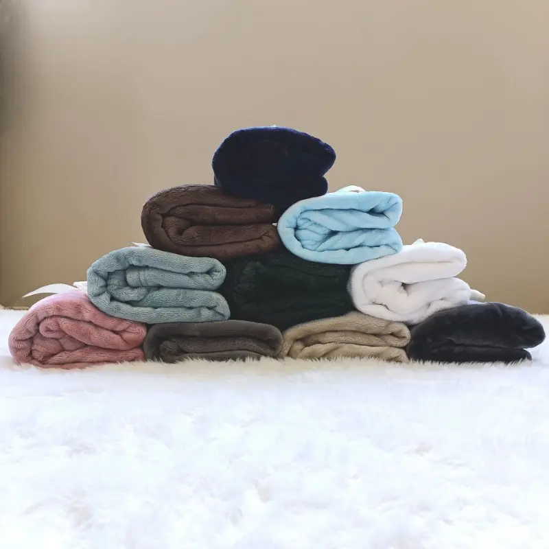 70x100cm Flannel Throw Blanket Solid Color Comfortable Knee Blanket Car Sofa Bed Plush Thick Swaddle Blanket Sleeping Blanket