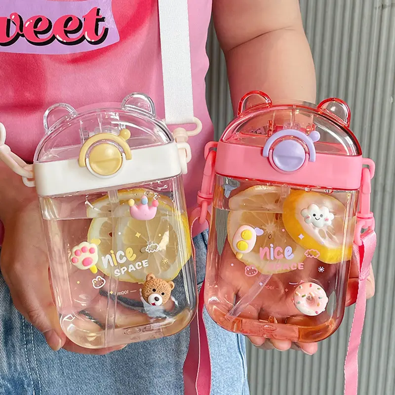 470ml Cartoon Childrens Straw Cup With Adjustable Straps Portable Outdoor Sports Seal Leak Proof Cute Kids Little Bear Gifts Cup