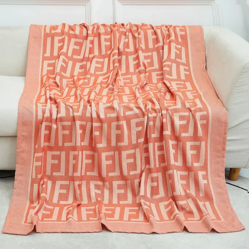 First-class Aviation Blanket Woven Jacquard Blanket Nap Blanket Outdoor Portable Aircraft Blanket Set Letter Sofa Blanket