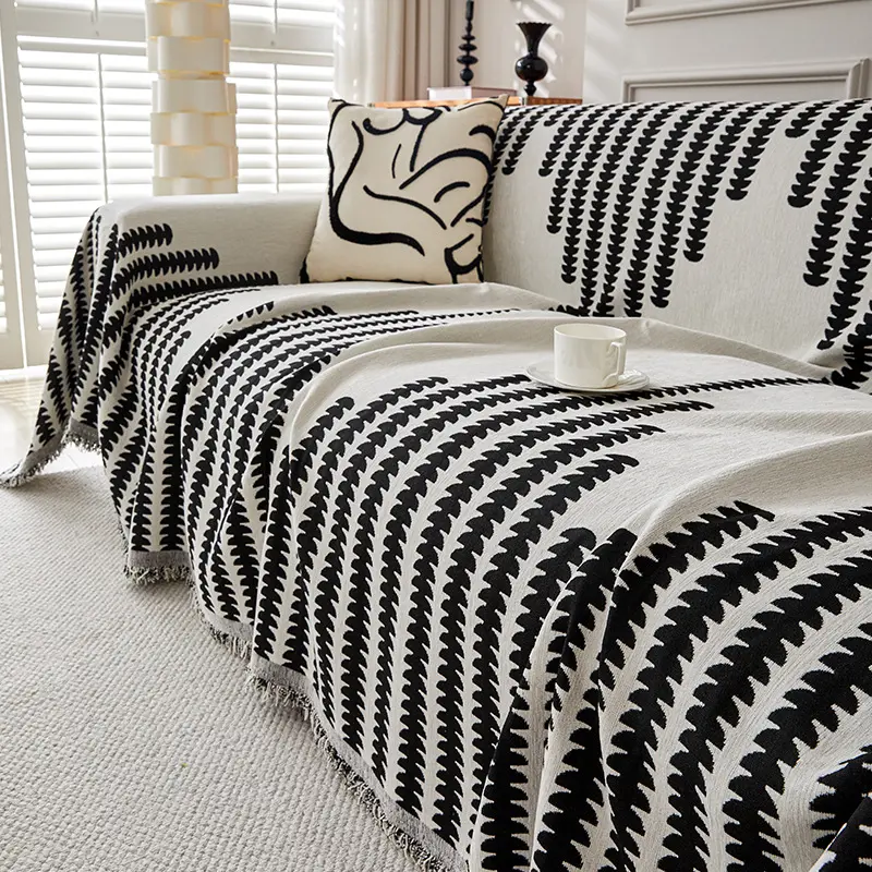 Thin Soft Chenille Sofa Towel Non Slip One Piece Full Cover Sofa Cushion Cover Luxury Four Season Universal Sofa Cover