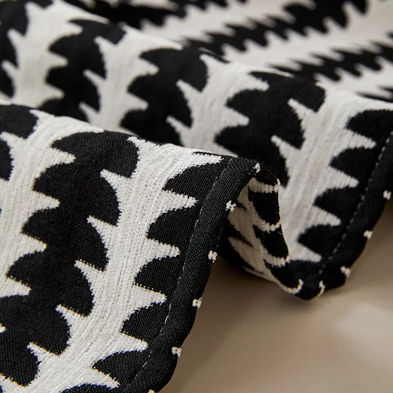 Thin Soft Chenille Sofa Towel Non Slip One Piece Full Cover Sofa Cushion Cover Luxury Four Season Universal Sofa Cover