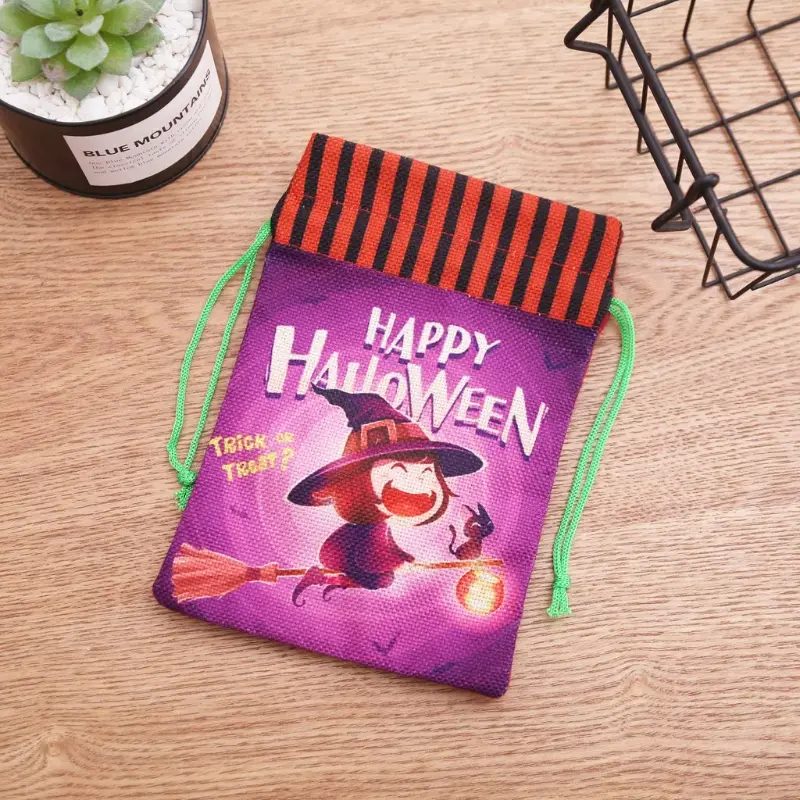 5 Pcs Portable Packing Bag Child Gift Bags for Presents Drawstring Halloween Party Favors Non-woven Fabric Treat Festival