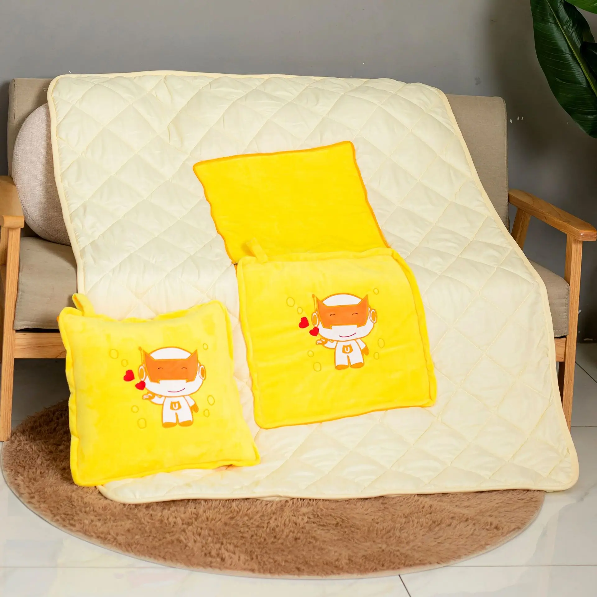 Ultra Soft Car Cushion Pillow Quilt Two-in-one Cartoon Plush Pillow Office Lunch Break Lumbar Support for Long Sitting