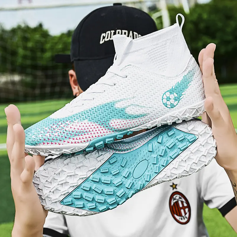 Kids Football Shoes Child's Soccer Boots Indoor Cleats Grass Sneakers Boys Girls Outdoor Athletic Training Long Nail Shoes