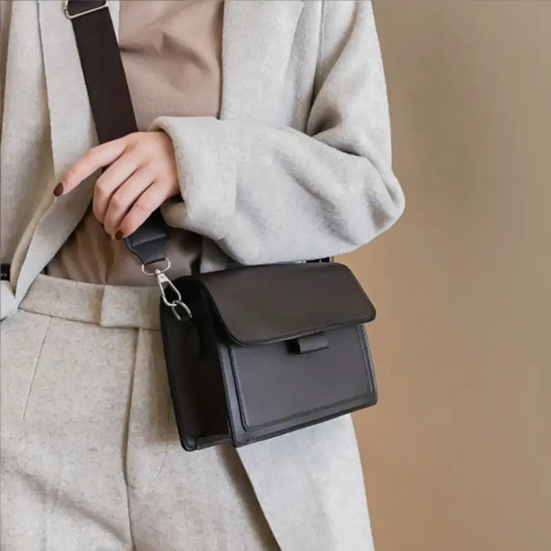 Shoulder Bag Ins Versatile Wide Shoulder Strap Small Square Bag Retro Pu Leather Crossbody Bag Women'S Bag Fall Winter