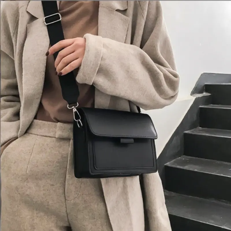 Shoulder Bag Ins Versatile Wide Shoulder Strap Small Square Bag Retro Pu Leather Crossbody Bag Women'S Bag Fall Winter