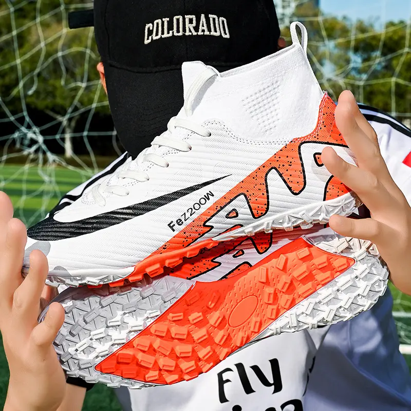 New Long Nail Football Shoes Men Women Soccer Shoes Professional Football BootsOutdoor Comfortable Sports Shoes Long Spikes