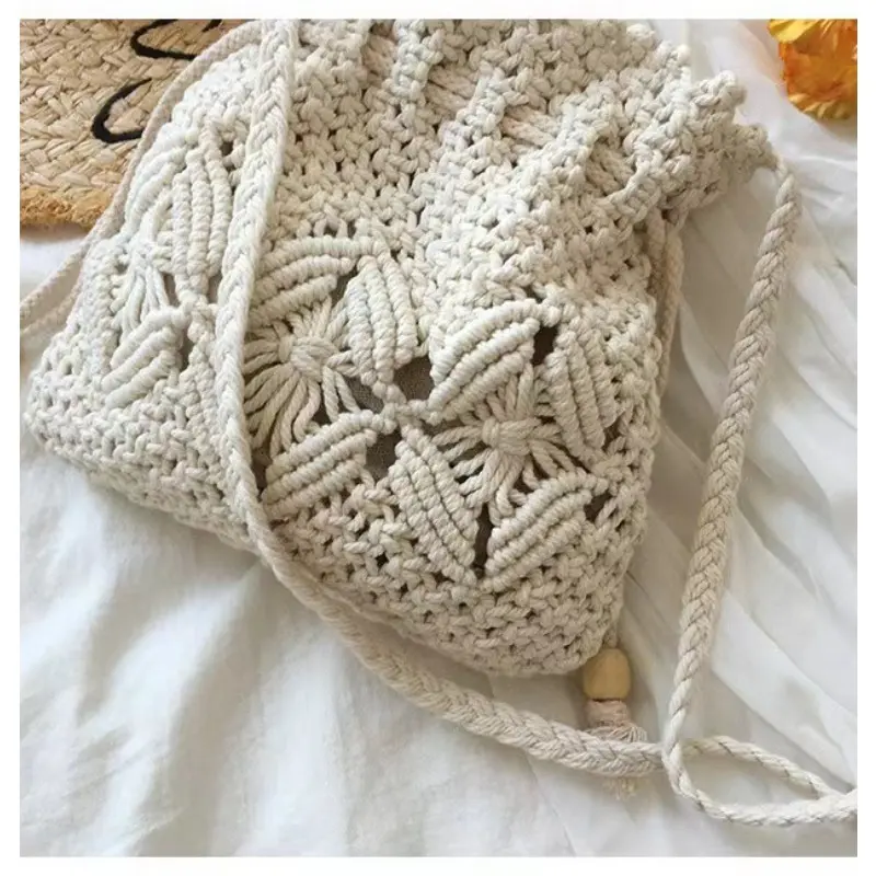 Cute Handmade Straw Bag Woven Shoulder Crossbody Bucket Bag New Fashion Casual Summer Travel Beach Bag Women Trendy Handbag