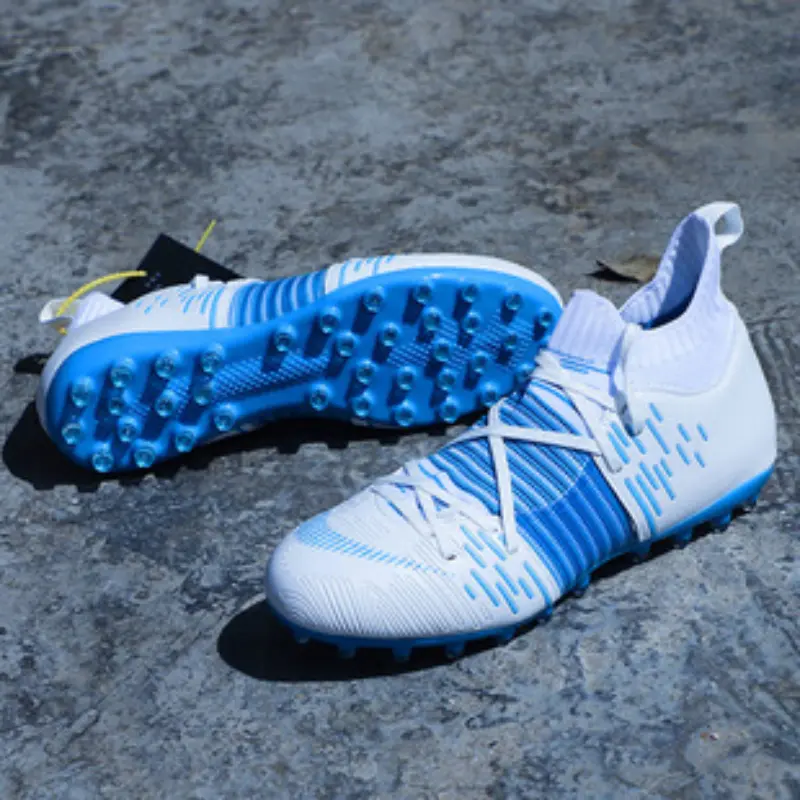 Long Nail Children Soccer Shoes Professional Training Boots Men Soccer Cleats Sneakers Turf Football Shoes for Boys Size35-39