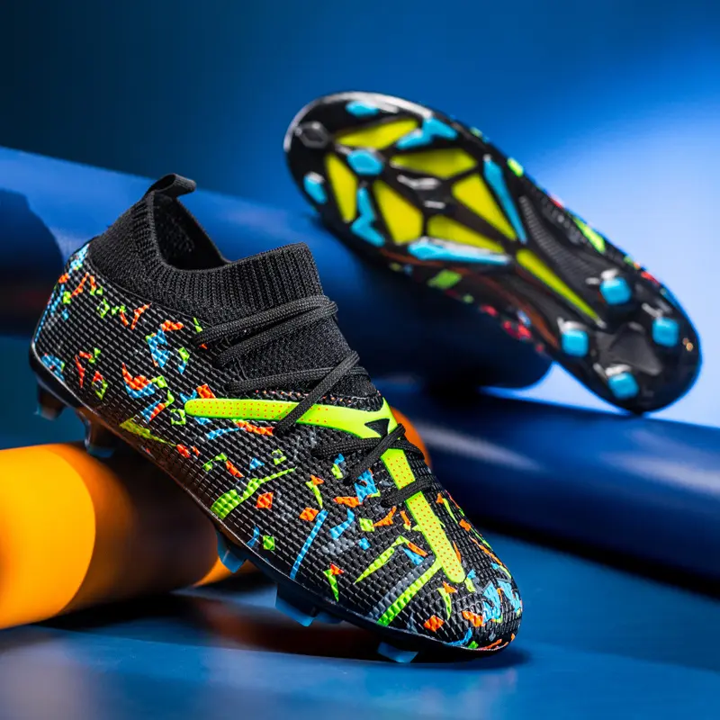 Soccer Shoes Long Spikes Soccer Cleats Indoor Sports Shoes Professional Football Boots Drop Shipping Unisex Breathable Soft