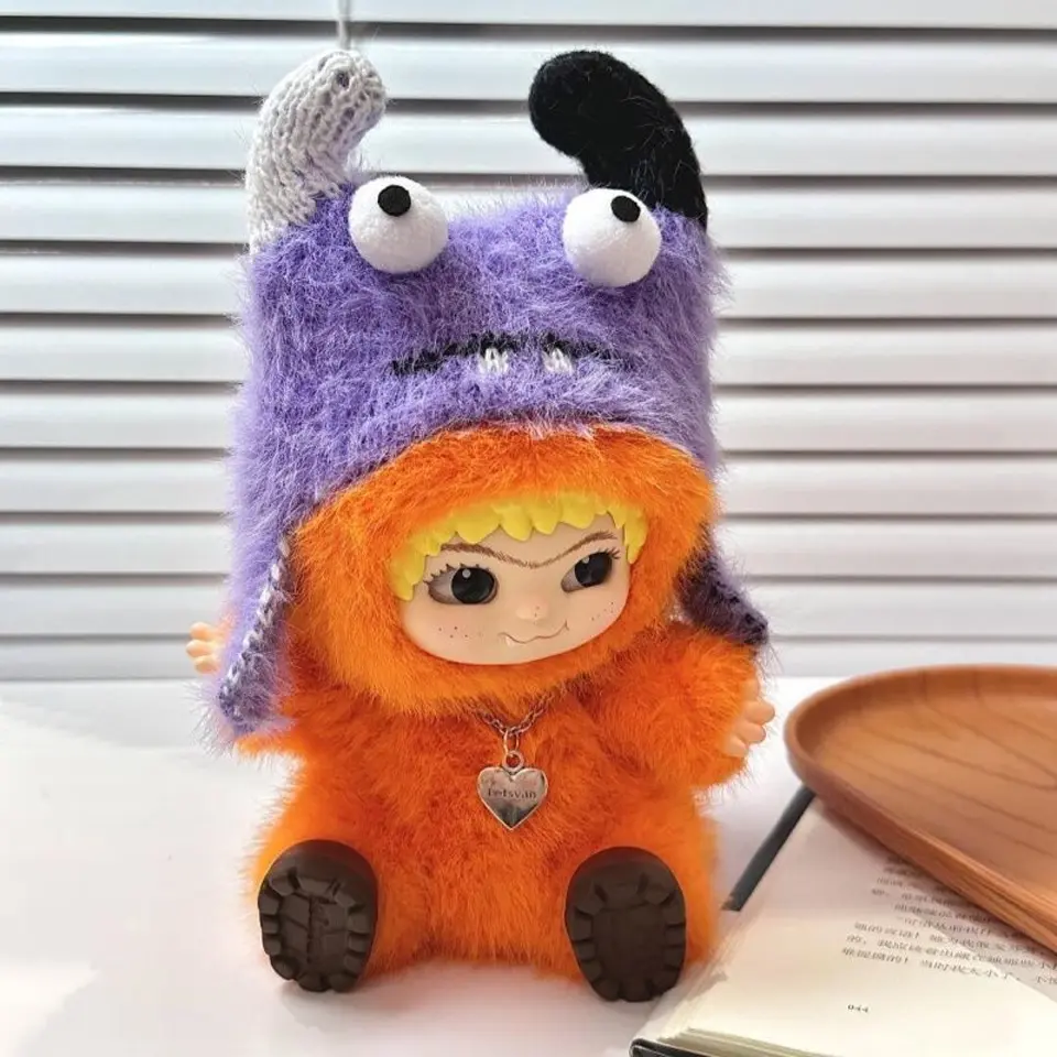 Wakuku Fuzzy Trendy Fun Party Blind Box Cute Wakuku Action Figure Mystery Box Cute Doll Bag Pendant Doll Surprise Bag Gift Toy