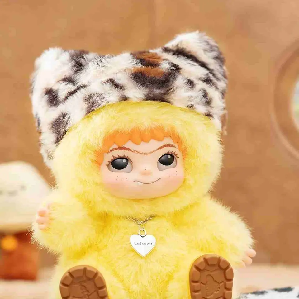 Wakuku Fuzzy Trendy Fun Party Blind Box Cute Wakuku Action Figure Mystery Box Cute Doll Bag Pendant Doll Surprise Bag Gift Toy