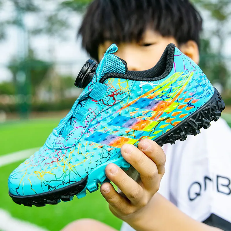 New Children's Football Shoes Outdoor Soccer Training Long Spike Sports Boots Men High Top Anti Slip Soccer Sneakers Size 30-39
