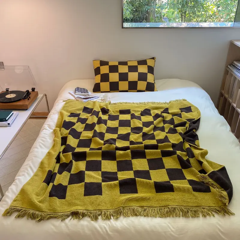 Retro Chessboard Plaid Blanket Soft Checker Plaid Pattern Nap Blanket Pure Cotton Color Matching Tassel Air Conditioning Blanket