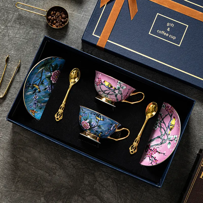 Royal Classical Bone China British Black Tea Cup Luxurious Ceramic Coffee Cups High Quality Bone Porcelain Coffeware Sets