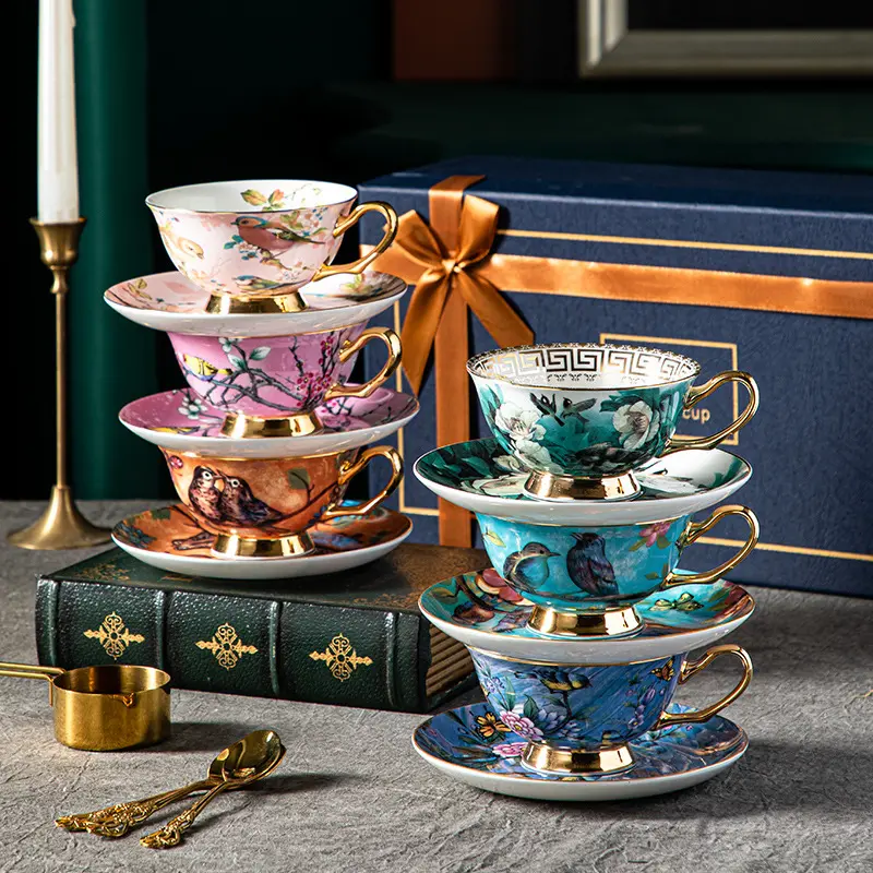 Royal Classical Bone China British Black Tea Cup Luxurious Ceramic Coffee Cups High Quality Bone Porcelain Coffeware Sets