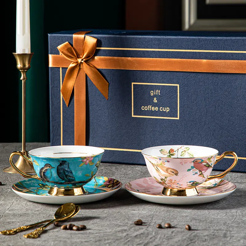 Royal Classical Bone China British Black Tea Cup Luxurious Ceramic Coffee Cups High Quality Bone Porcelain Coffeware Sets