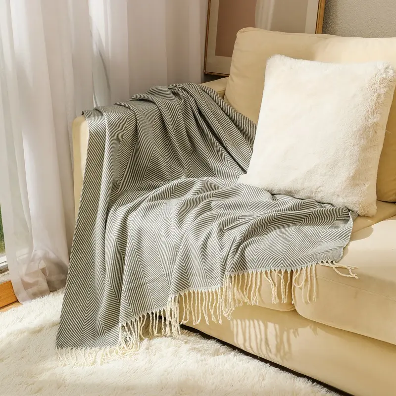 Nordic Stripes Throw Blanket Sofa Cover Bed End Towel Bedroom Decoration Blanket Leisure Soft Shawl Warm Boho Decor Bedspread