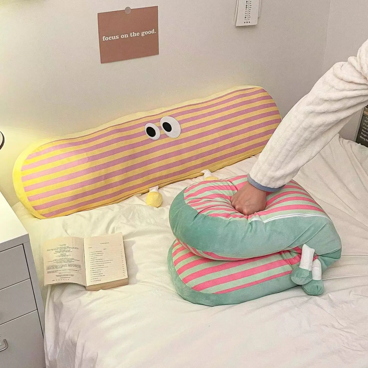Long Strip Sleeping Pillow Side Sleeping Leg Clamp Pillow Cute Pillow Bed Cushion Pillow Cartoon Print Decorate Plush Pillows